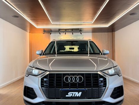 Audi Q3 Prest. 1.4 TFSI Flex/Prest. S-tronic