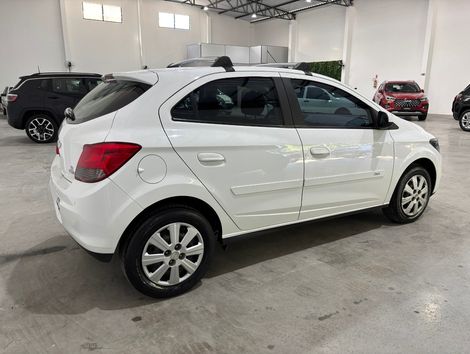 Chevrolet ONIX HATCH LT 1.4 8V FlexPower 5p Mec.