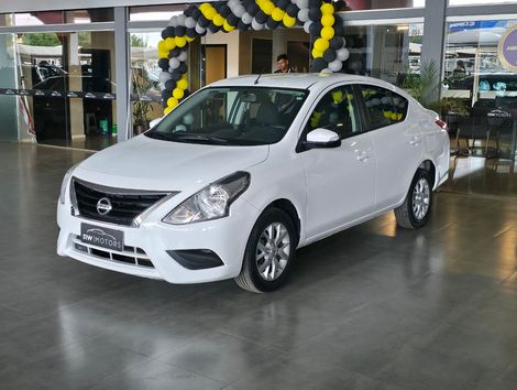 Nissan VERSA SV 1.6 16V FlexStart 4p Aut.
