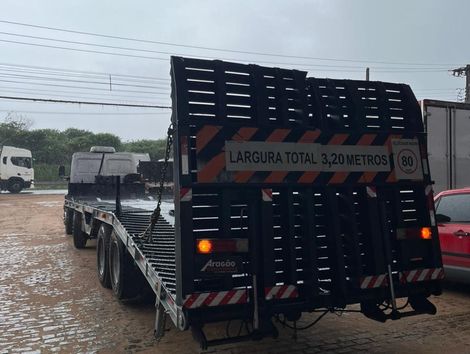 FORD CARGO 2428 E T 3-Eixos 2p (diesel)