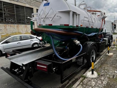 VOLKSWAGEN 17-210 Constellation 4x2 2p (diesel)(E6)