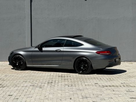 Mercedes C-180 CGI Coupe Avant. 1.6 TB 16V Aut.