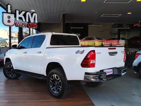 Toyota Hilux CD SRV 4x4 2.8 TDI Diesel Aut.
