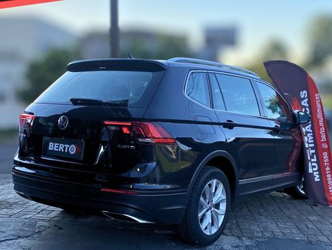 VolksWagen TIGUAN Allspac Comf 250 TSI 1.4 Flex