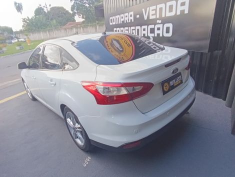 Ford Focus Sedan 2.0 16V/2.0 16V Flex 4p Aut.