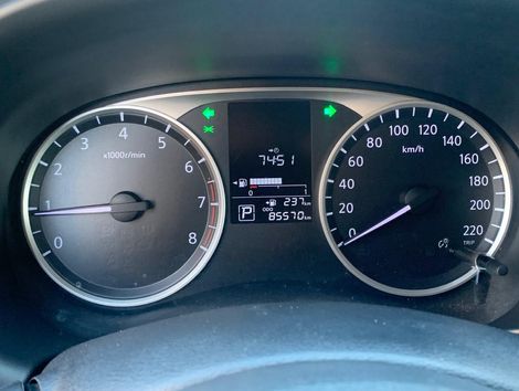 Nissan KICKS S 1.6 16V Flex 5p Aut.