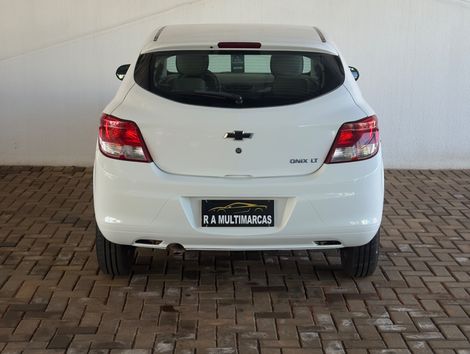 Chevrolet ONIX HATCH LT 1.0 8V FlexPower 5p Mec.