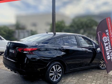 Nissan VERSA Advance 1.6 16V Flex Aut.