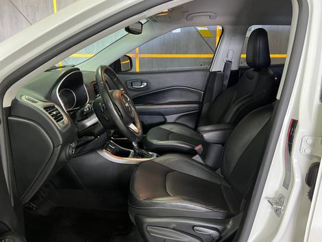 Jeep COMPASS LONGITUDE 2.0 4x2 Flex 16V Aut.