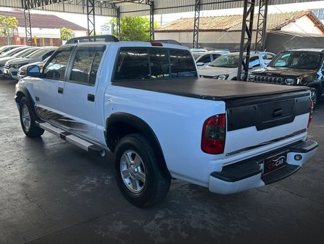 Chevrolet S10 Pick-Up RODEIO 2.4 MPFI F.Power CD