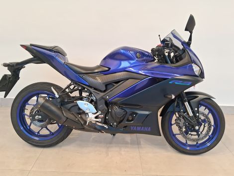 YAMAHA YZF R-3 321/ABS