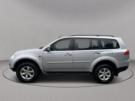 Mitsubishi Pajero DAKAR 3.2 4x4 T.I. Dies. 5p Aut.