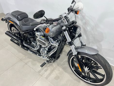 Harley SOFTAIL BREAKOUT FXBRS