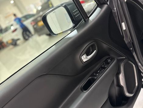 Jeep Renegade Long. T270 1.3 TB 4x2 Flex Aut.