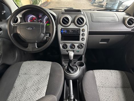 Ford Fiesta SE 1.0 8V Flex 5p