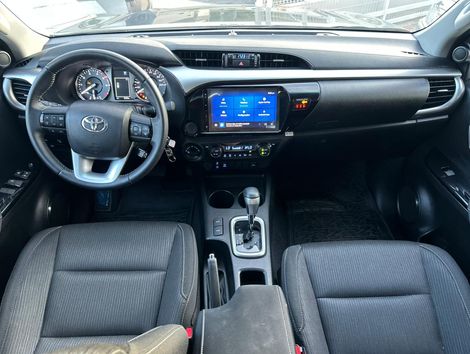 Toyota Hilux CD SR 4x4 2.8 TDI Diesel Aut.
