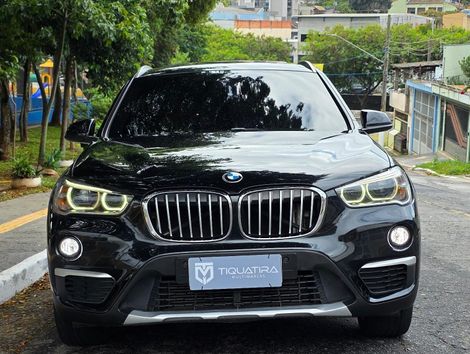 BMW X1 SDRIVE 20i X-Line 2.0 TB Active Flex