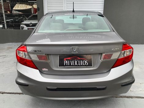 Honda Civic Sedan LXS 1.8/1.8 Flex 16V Aut. 4p