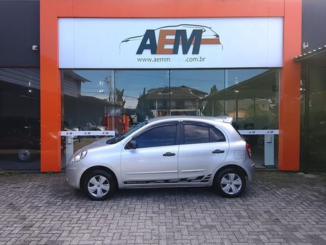 Nissan MARCH 1.0 16V Flex Fuel 5p