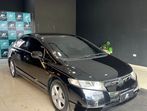 Honda Civic Sedan LXS 1.8/1.8 Flex 16V Aut. 4p