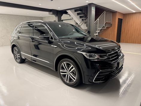 VolksWagen TIGUAN Allspac R-Line 300 TSI 2.0 