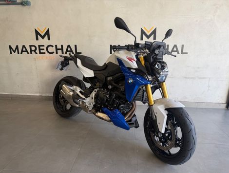 BMW F 900 R Sport Plus