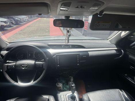 Toyota Hilux CD SR 4x4 2.8 TDI Diesel Aut.