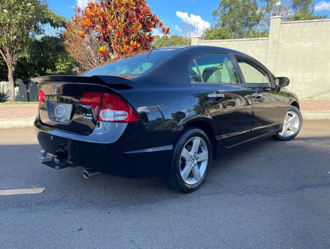 Honda Civic Sedan LXS 1.8/1.8 Flex 16V Aut. 4p