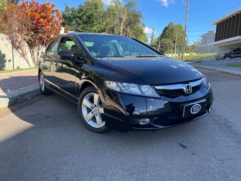 Honda Civic Sedan LXS 1.8/1.8 Flex 16V Aut. 4p