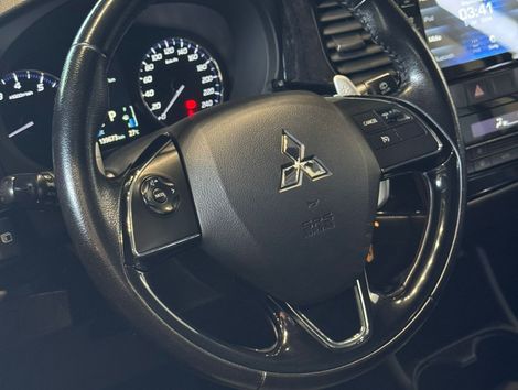 Mitsubishi OUTLANDER 2.0 16V 160cv Aut.