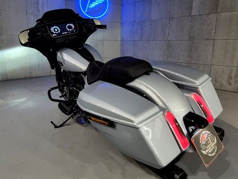 Harley STREET GLIDE FLHX