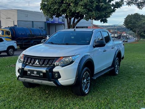 Mitsubishi L200 Triton MotorSports HPE 2.4 Dies.