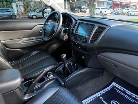 Mitsubishi L200 Triton MotorSports HPE 2.4 Dies.