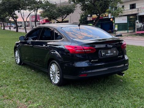 Ford Focus TITA/TITA Plus 2.0  Flex 5p Aut.