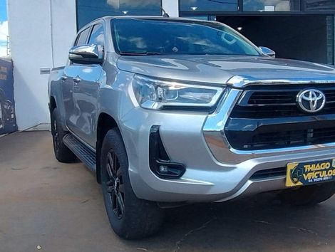 Toyota Hilux CD SRV 4x2 2.7 Flex 16V Aut.