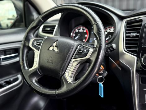 Mitsubishi L200 Triton Sport Hpe 2.4 Cd Diesel Aut. - foto 10