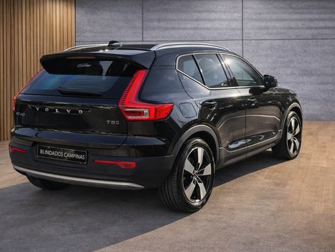 Volvo VOLVO XC40 T5 MOMENTUM