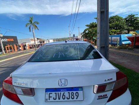 Honda Civic Sedan LXS 1.8/1.8 Flex 16V Aut. 4p