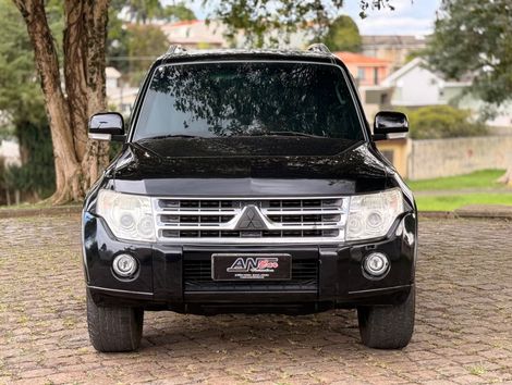 Mitsubishi Pajero HPE Full 3.2 4x4 T.I.Dies. 5p Aut