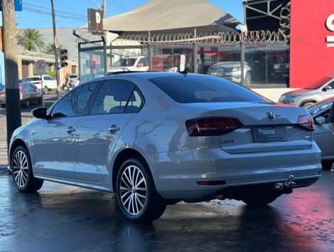 VolksWagen JETTA Comfortline 1.4 TSI 16V 4p Aut.