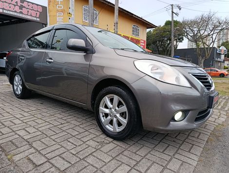 Nissan VERSA SL 1.6 16V Flex Fuel 4p Mec.