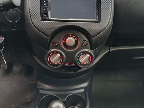 Nissan VERSA SL 1.6 16V Flex Fuel 4p Mec.