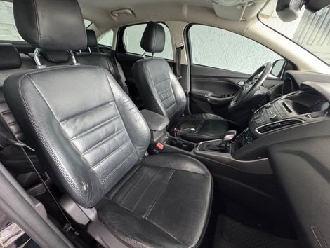 Ford Focus 2.0 16V/SE/SE Plus Flex 5p Aut.