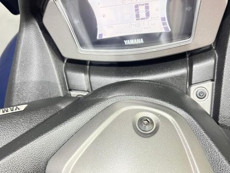 YAMAHA NMAX 160
