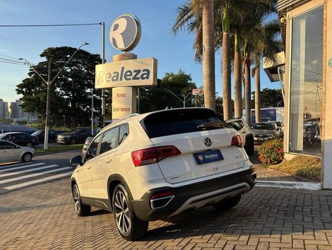 VolksWagen TAOS Highline 1.4 250 TSI Flex Aut.