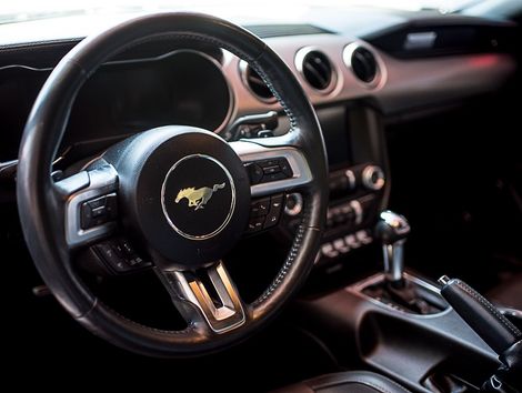 Ford Mustang GT Premium 5.0 V8