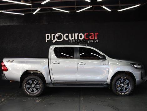 Toyota Hilux CD SR 4x4 2.8 TDI Diesel Aut.