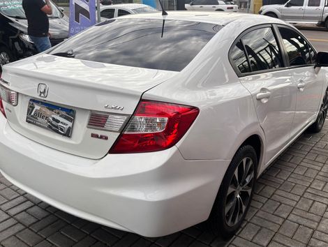 Honda Civic Sedan LXR 2.0 Flexone 16V Aut. 4p
