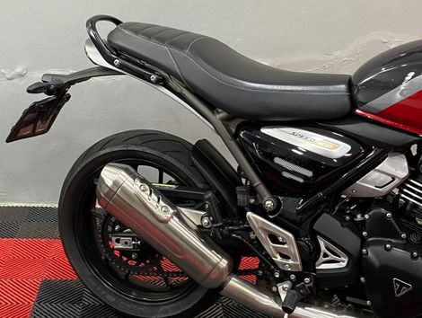 TRIUMPH SPEED 400
