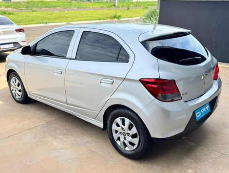 Chevrolet ONIX HATCH Joy 1.0 8V Flex 5p Mec.